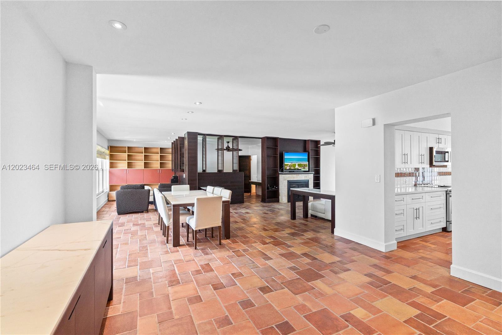 10190 Collins Avenue 306/308 Property Photo 16