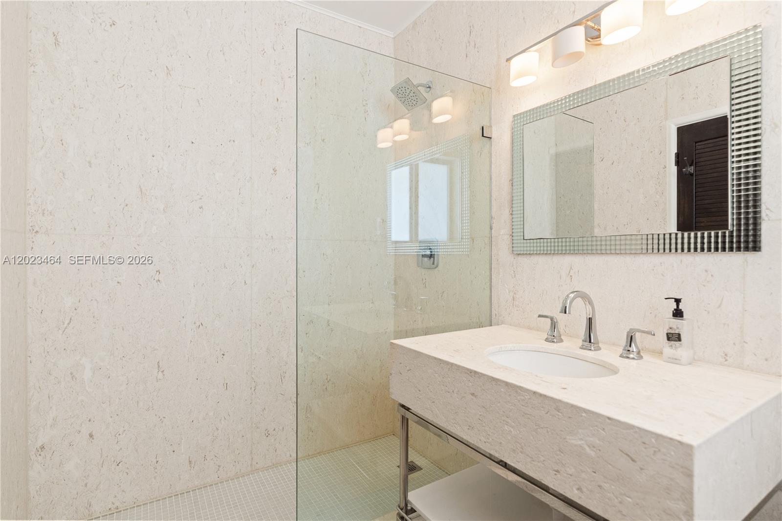 10190 Collins Avenue 306/308 Property Photo 33