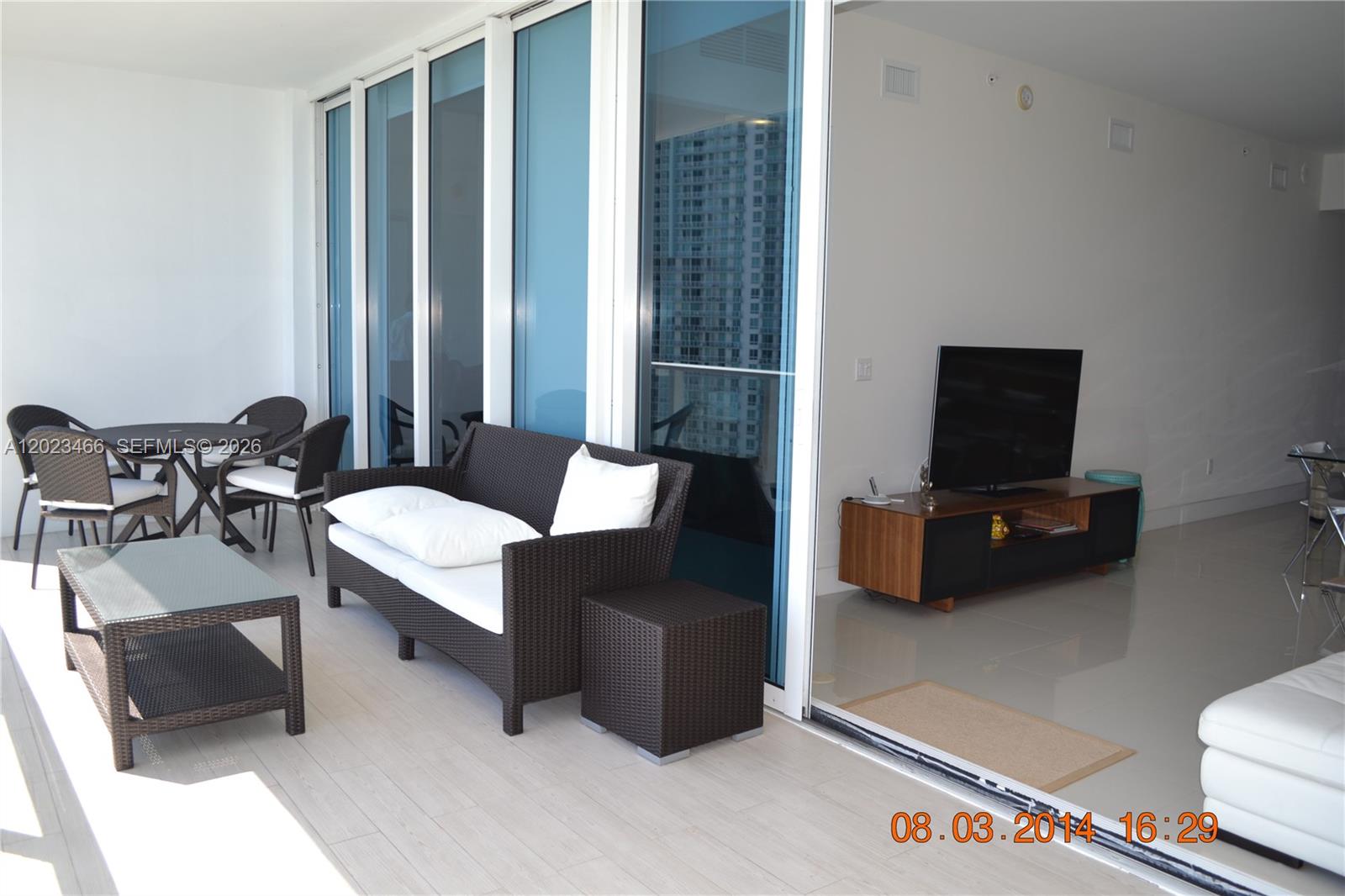 2020 N Bayshore Drive 2805 Property Photo 13