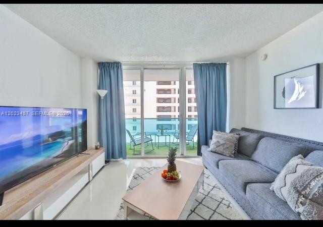 4001 S Ocean Drive 7L Property Photo 1