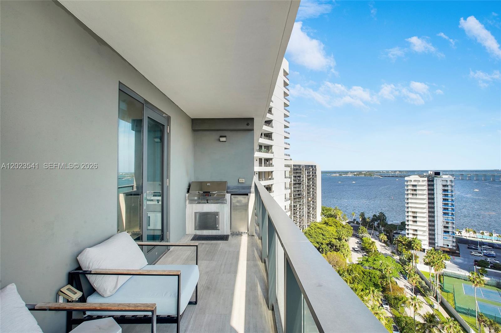1451 Brickell Avenue 1604 Property Photo 1