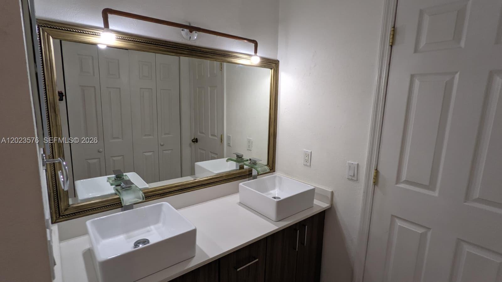 10052 Nw 41st Street 51-5 Property Photo 22