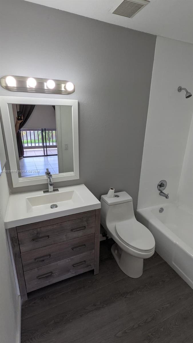 10052 Nw 41st Street 51-5 Property Photo 26