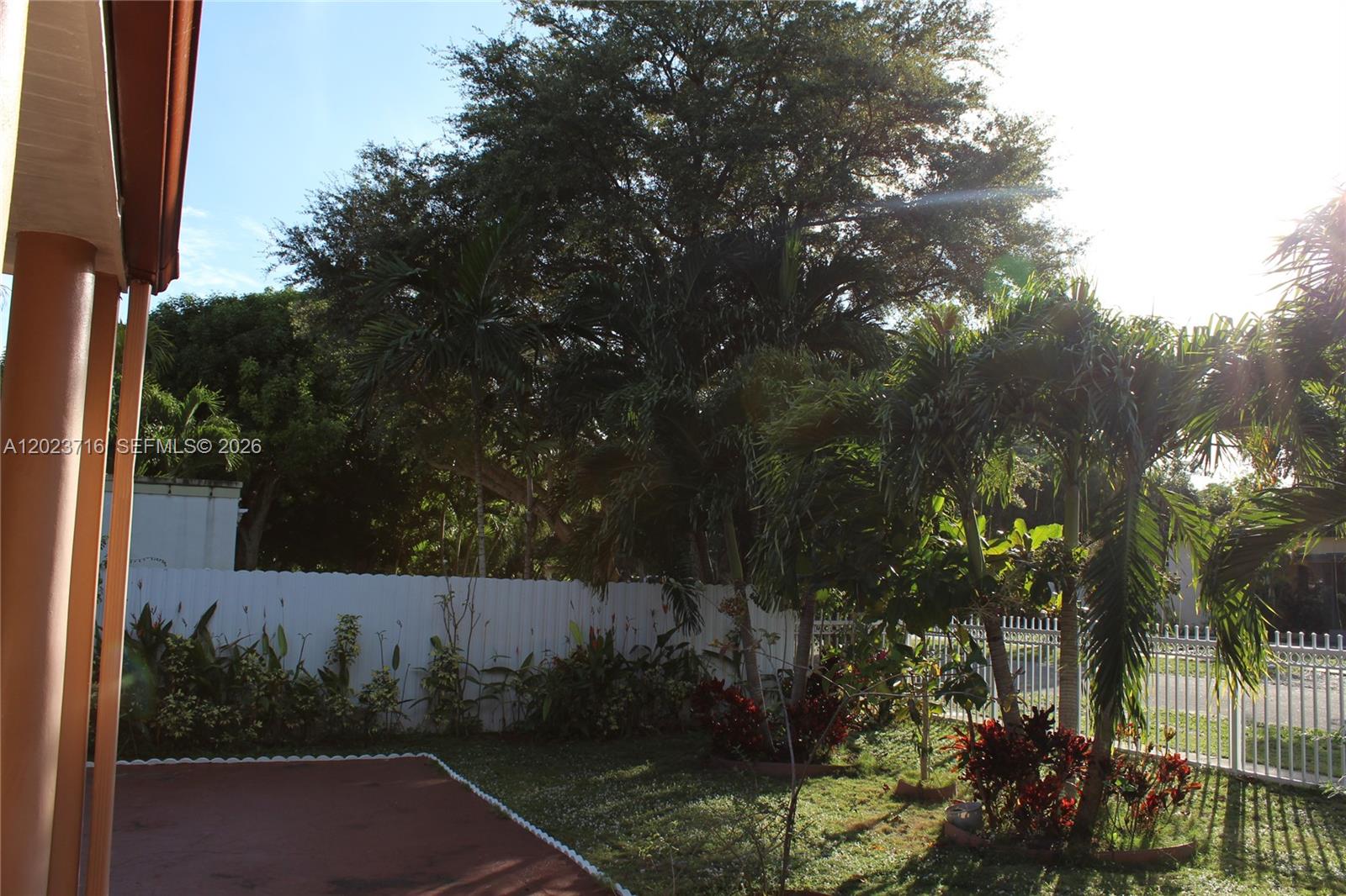 13875 Ne 16th Court Property Photo 7