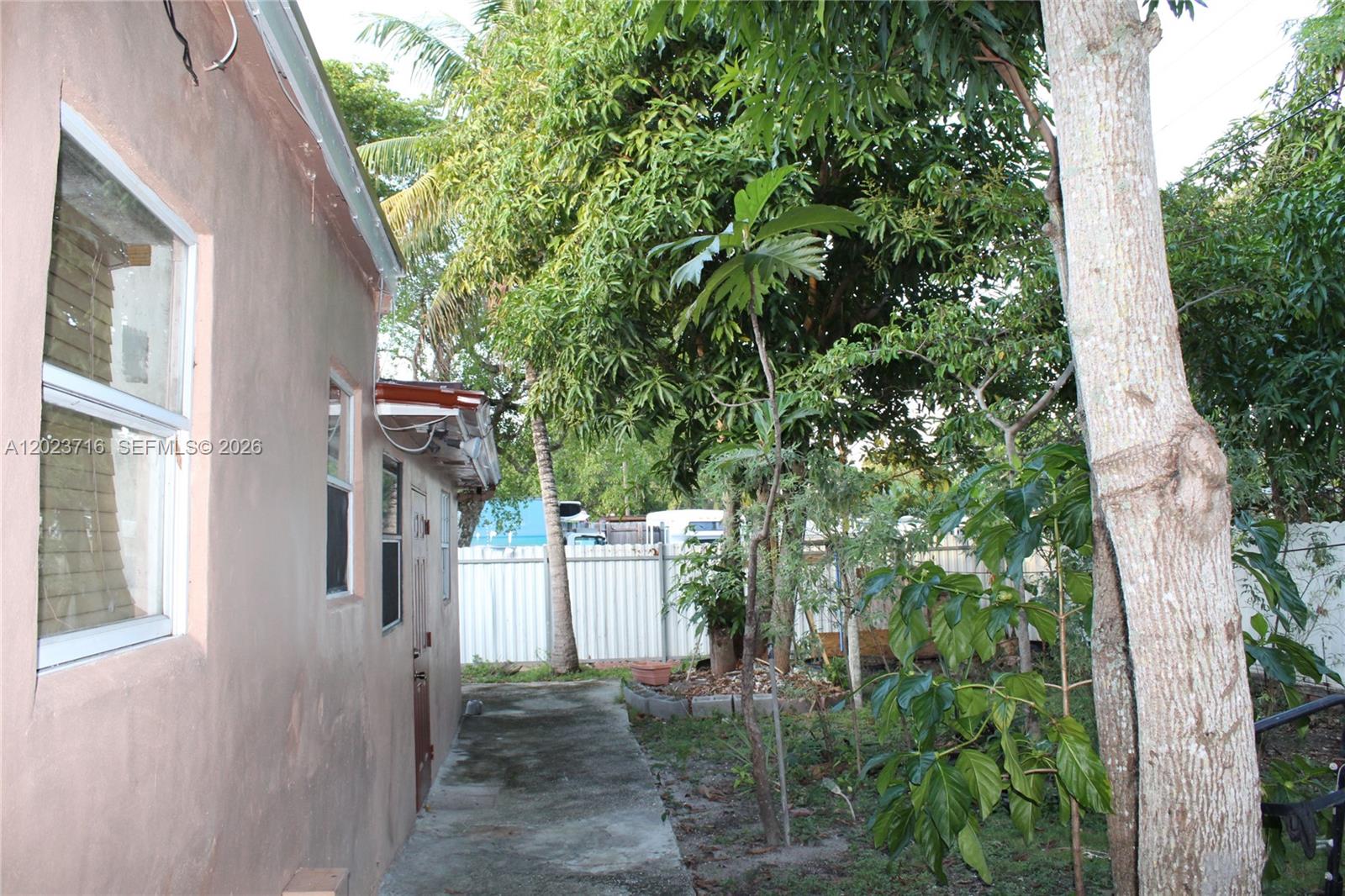 13875 Ne 16th Court Property Photo 40