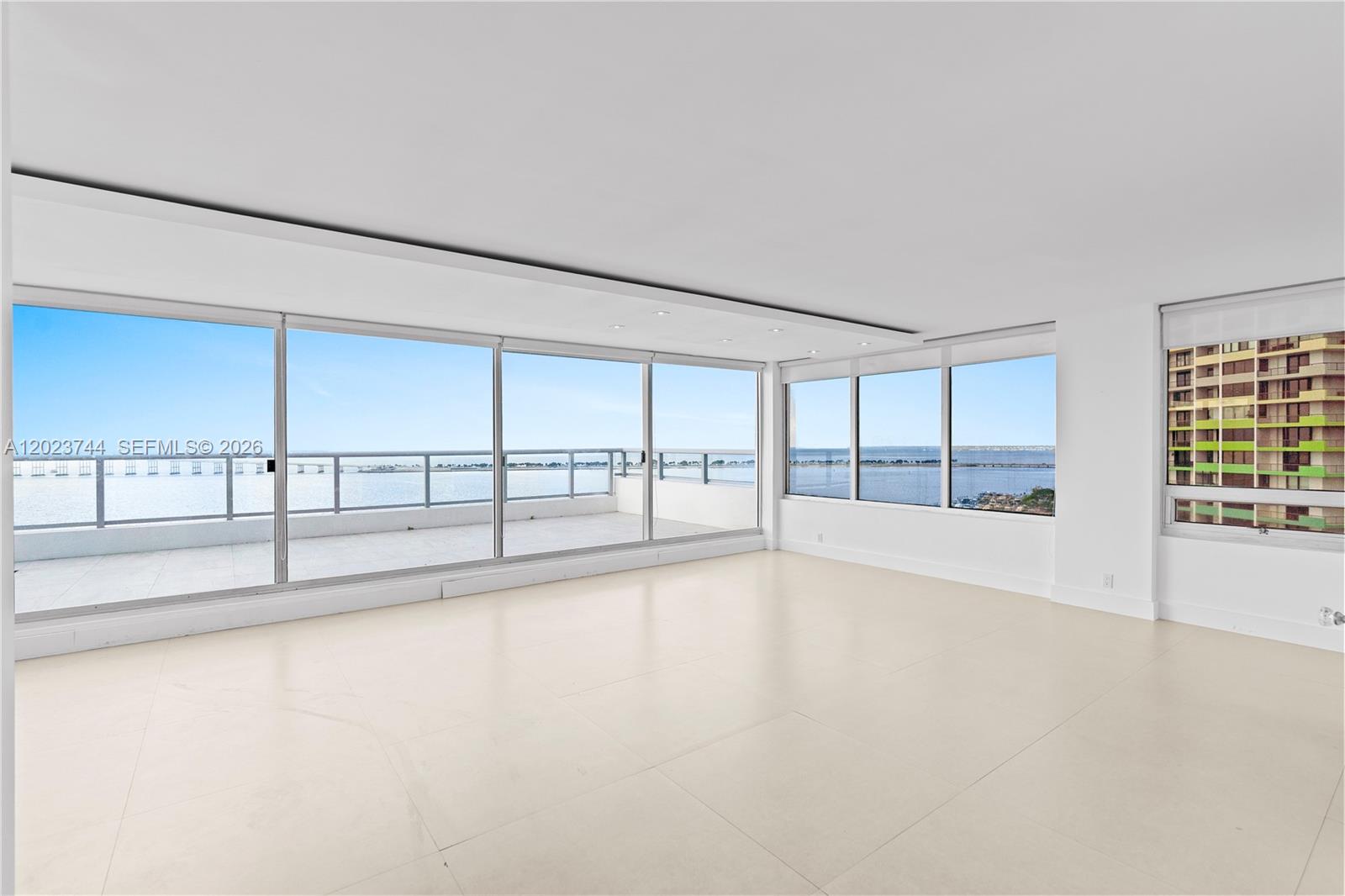 1541 Brickell Avenue C1607 Property Photo 1