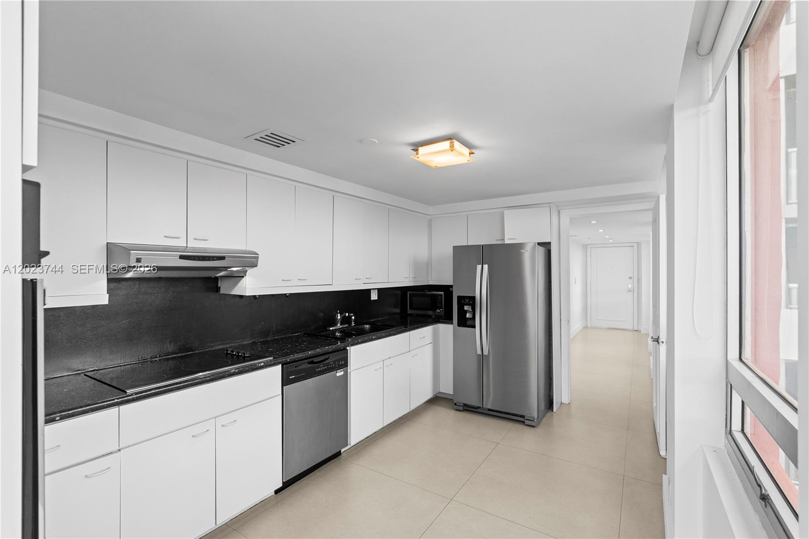 1541 Brickell Avenue C1607 Property Photo 14