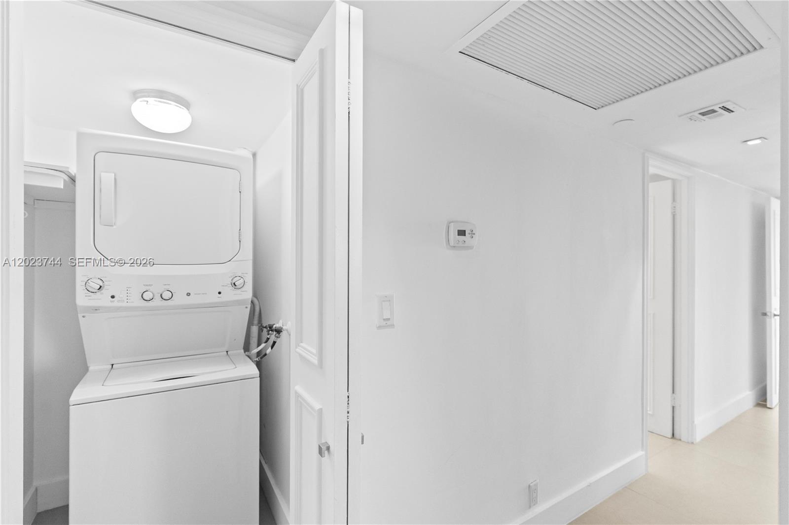 1541 Brickell Avenue C1607 Property Photo 24