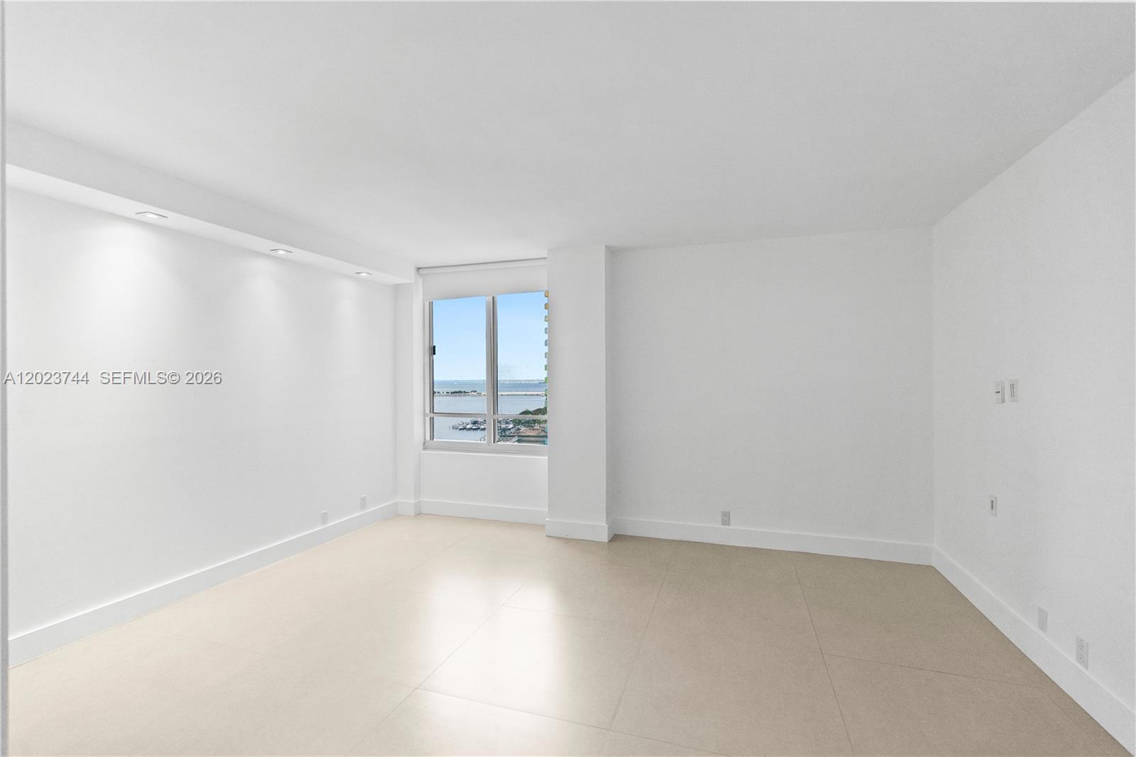 1541 Brickell Avenue C1607 Property Photo 25