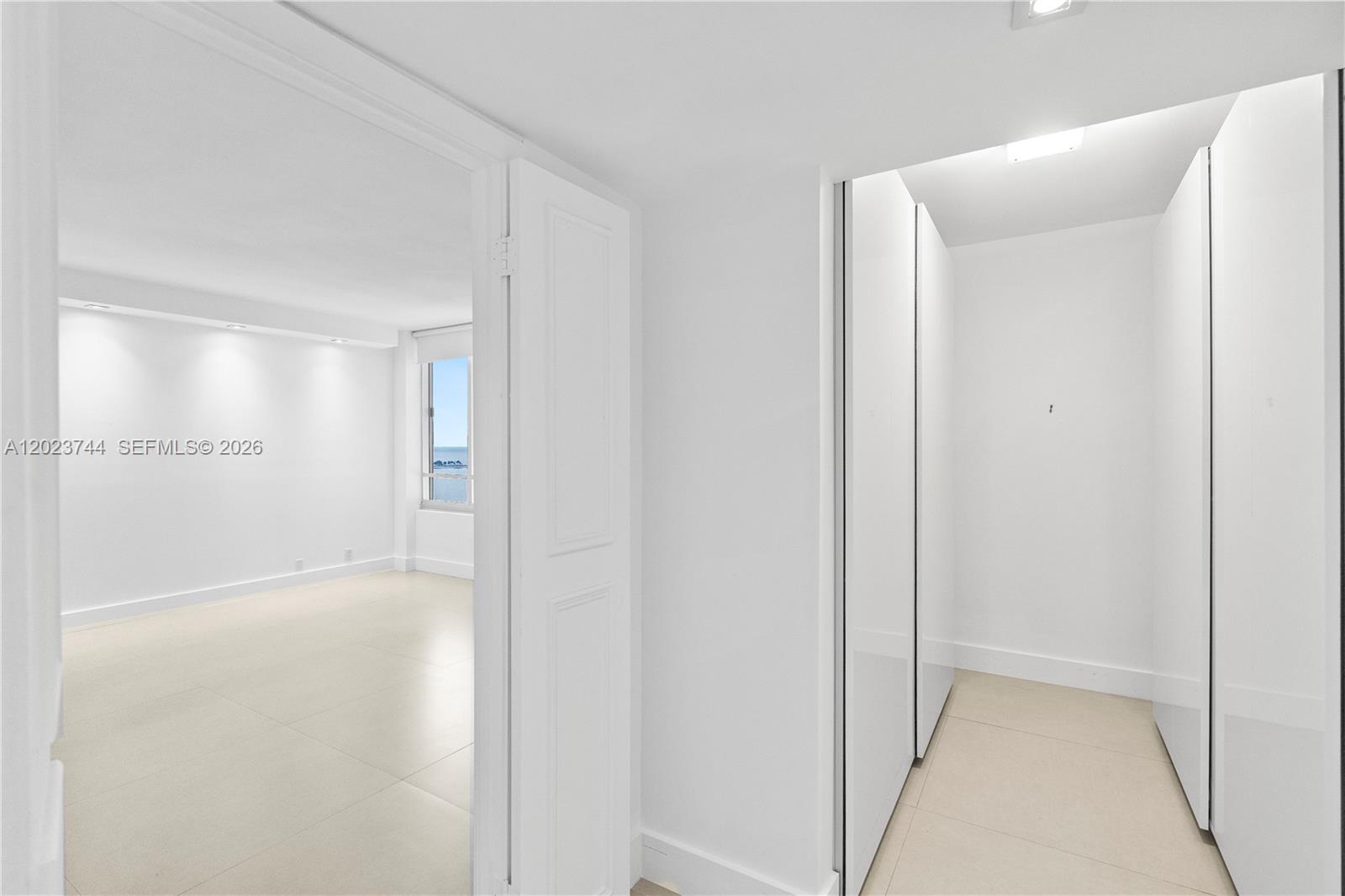 1541 Brickell Avenue C1607 Property Photo 28
