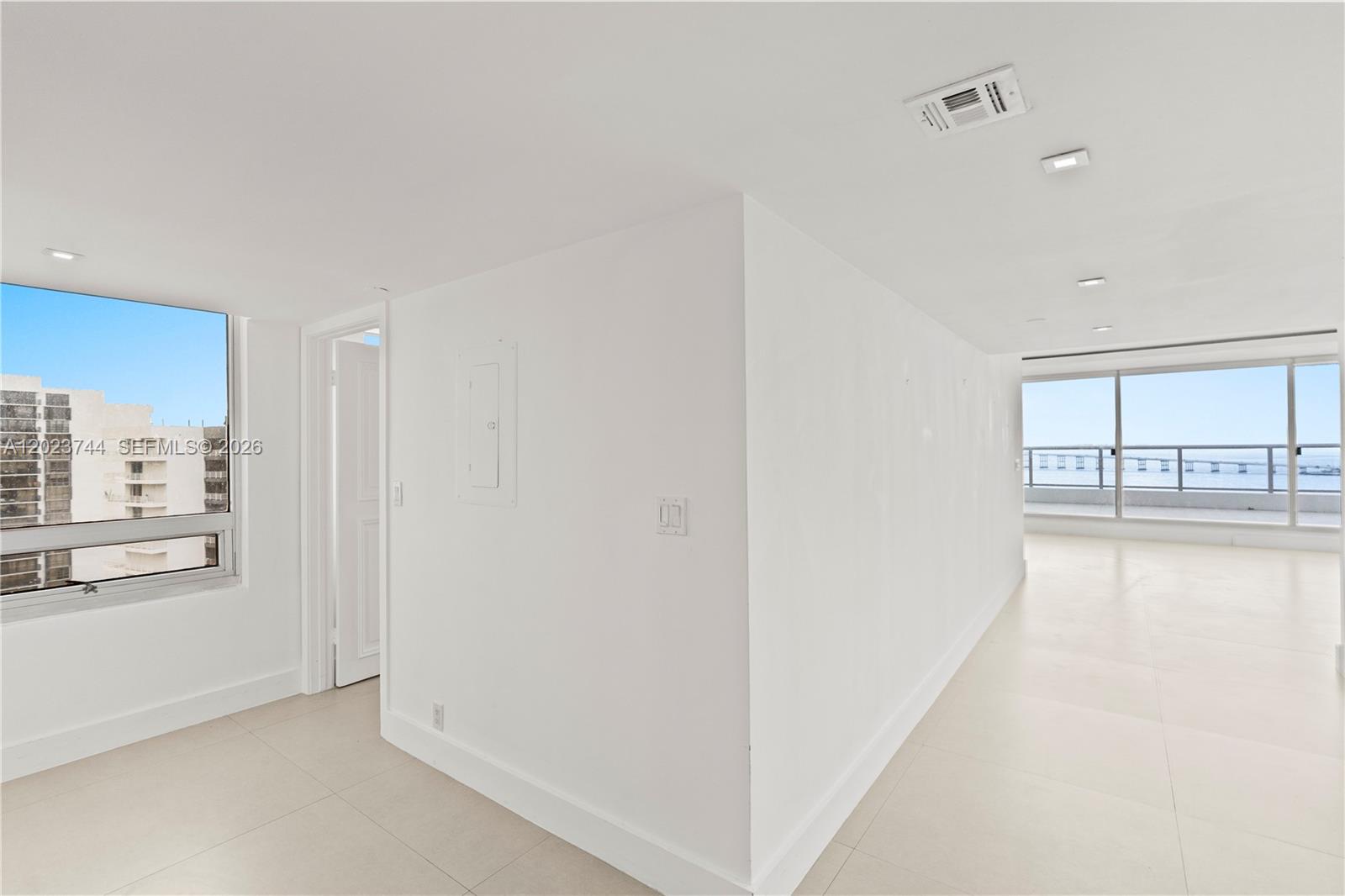 1541 Brickell Avenue C1607 Property Photo 32