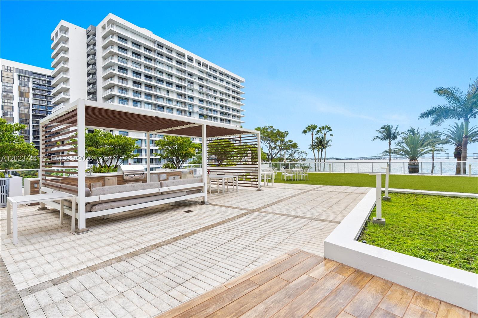 1541 Brickell Avenue C1607 Property Photo 47