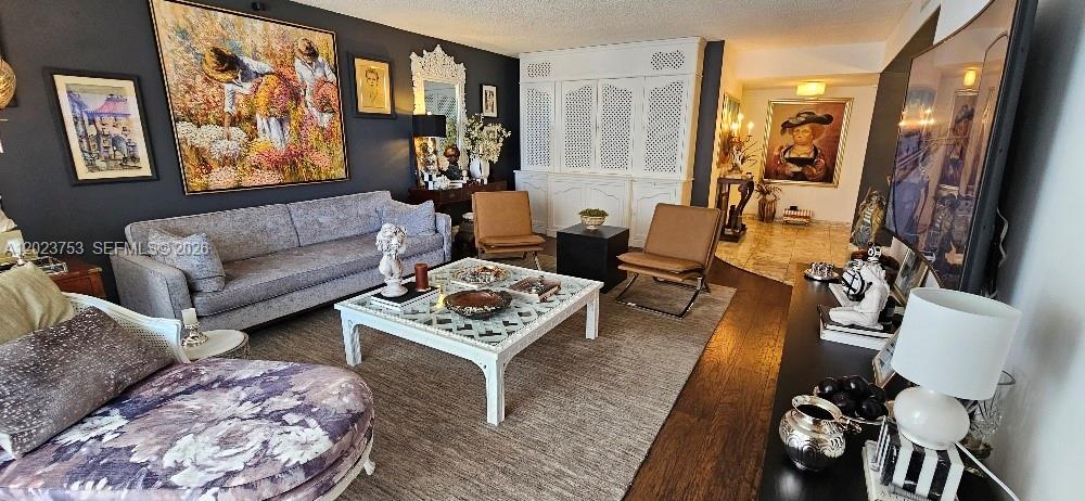 18061 Biscayne Boulevard 901 Property Photo 2