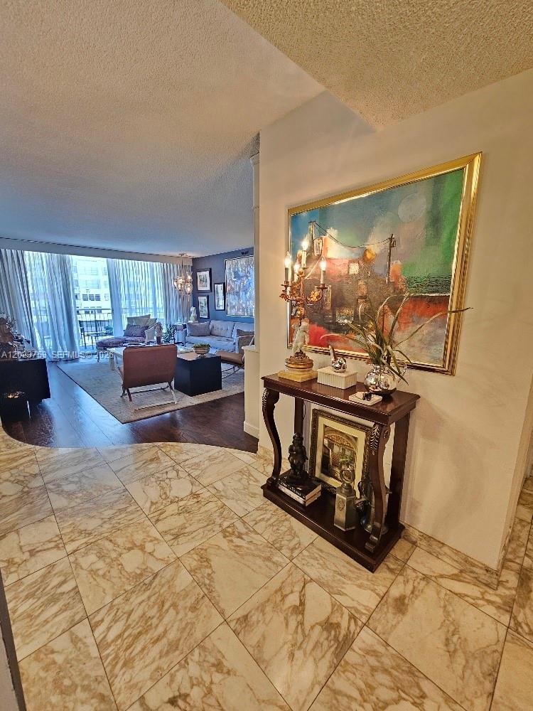 18061 Biscayne Boulevard 901 Property Photo 8