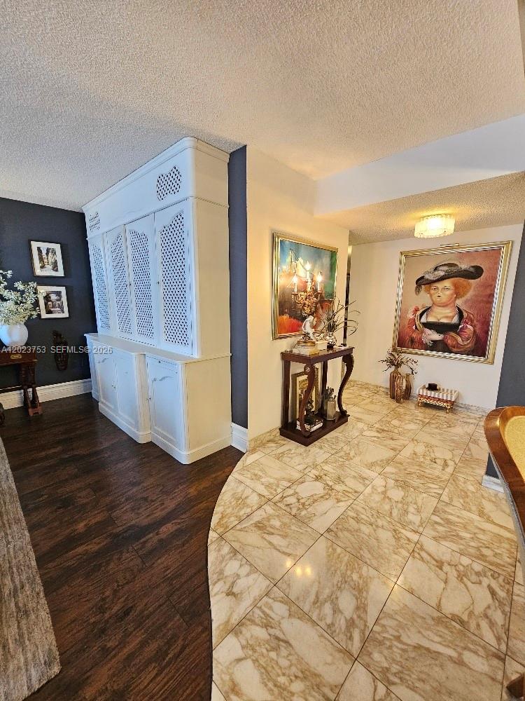 18061 Biscayne Boulevard 901 Property Photo 15