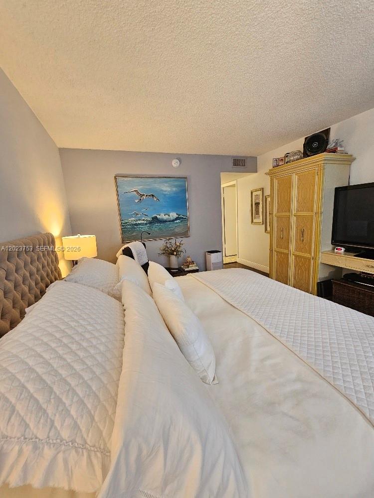 18061 Biscayne Boulevard 901 Property Photo 27