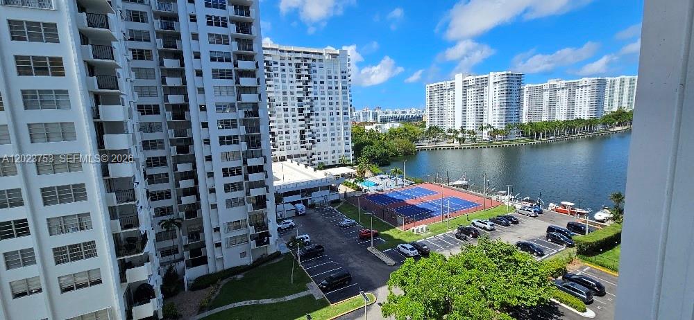 18061 Biscayne Boulevard 901 Property Photo 54