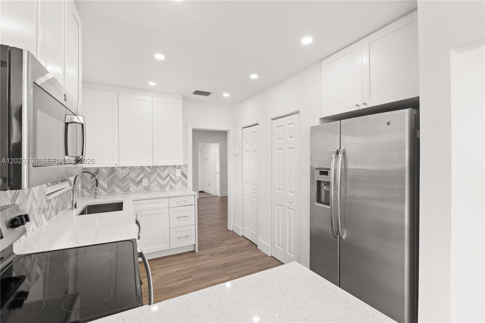 900 Tangier Street Property Photo 16