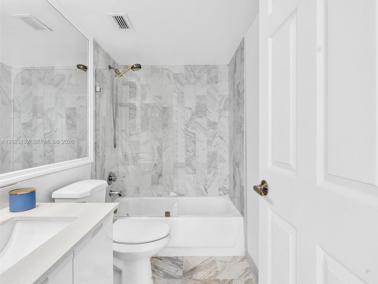 825 Brickell Bay Drive 2048 Property Photo 29