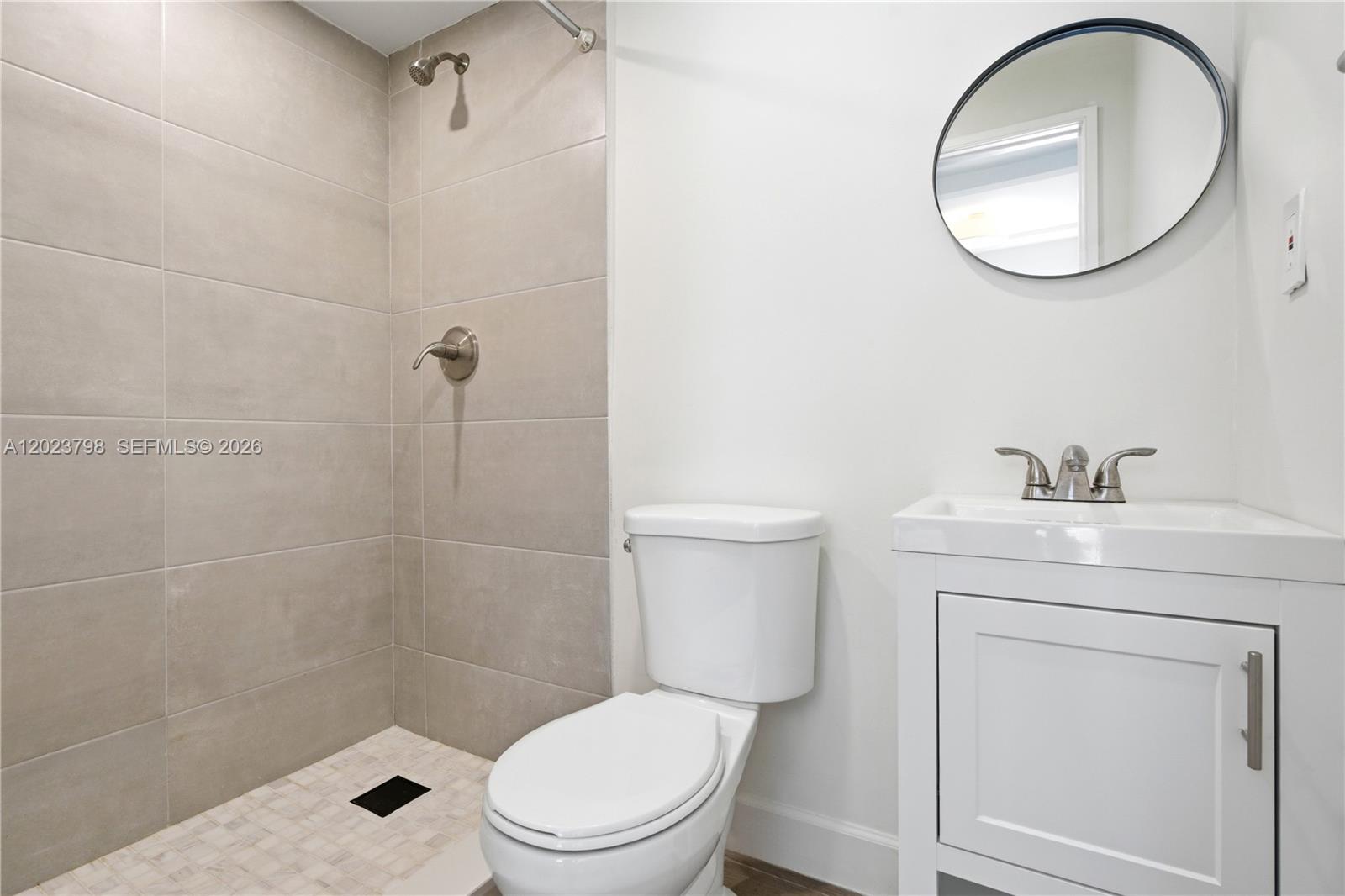 1220 Cordova Street Property Photo 15
