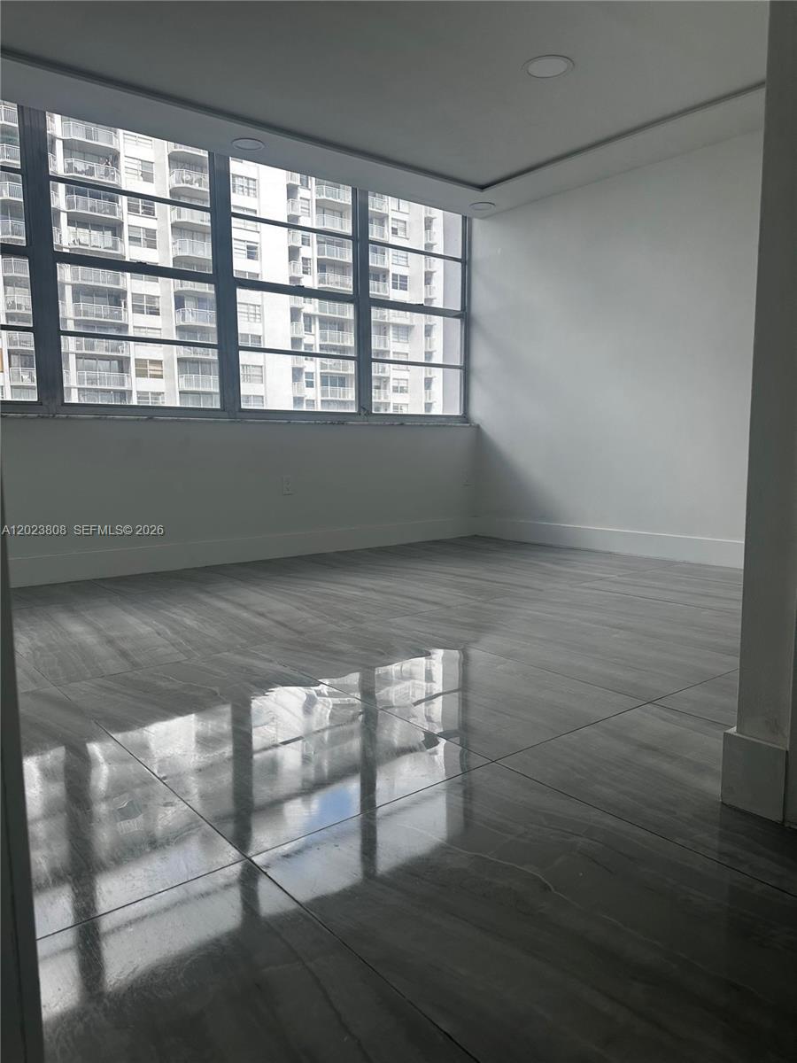 18041 Biscayne Boulevard 702 Property Photo 14
