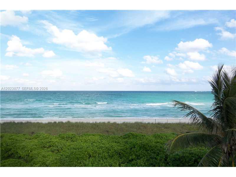 5401 Collins Avenue 339 Property Photo 27