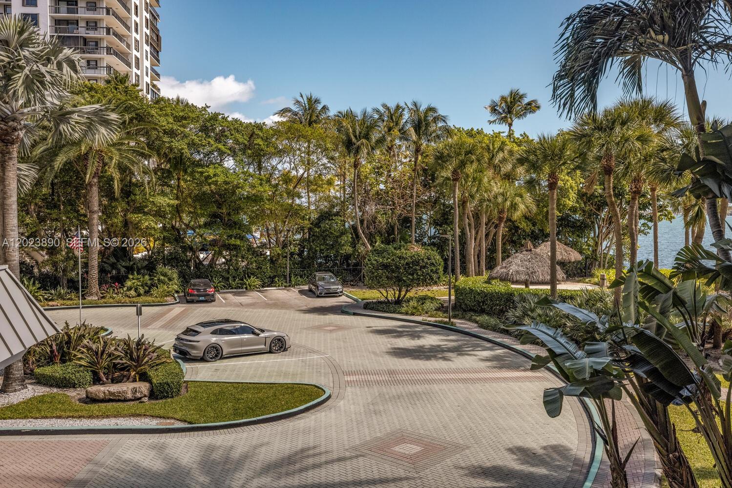 2451 Brickell Avenue 2e Property Photo 2