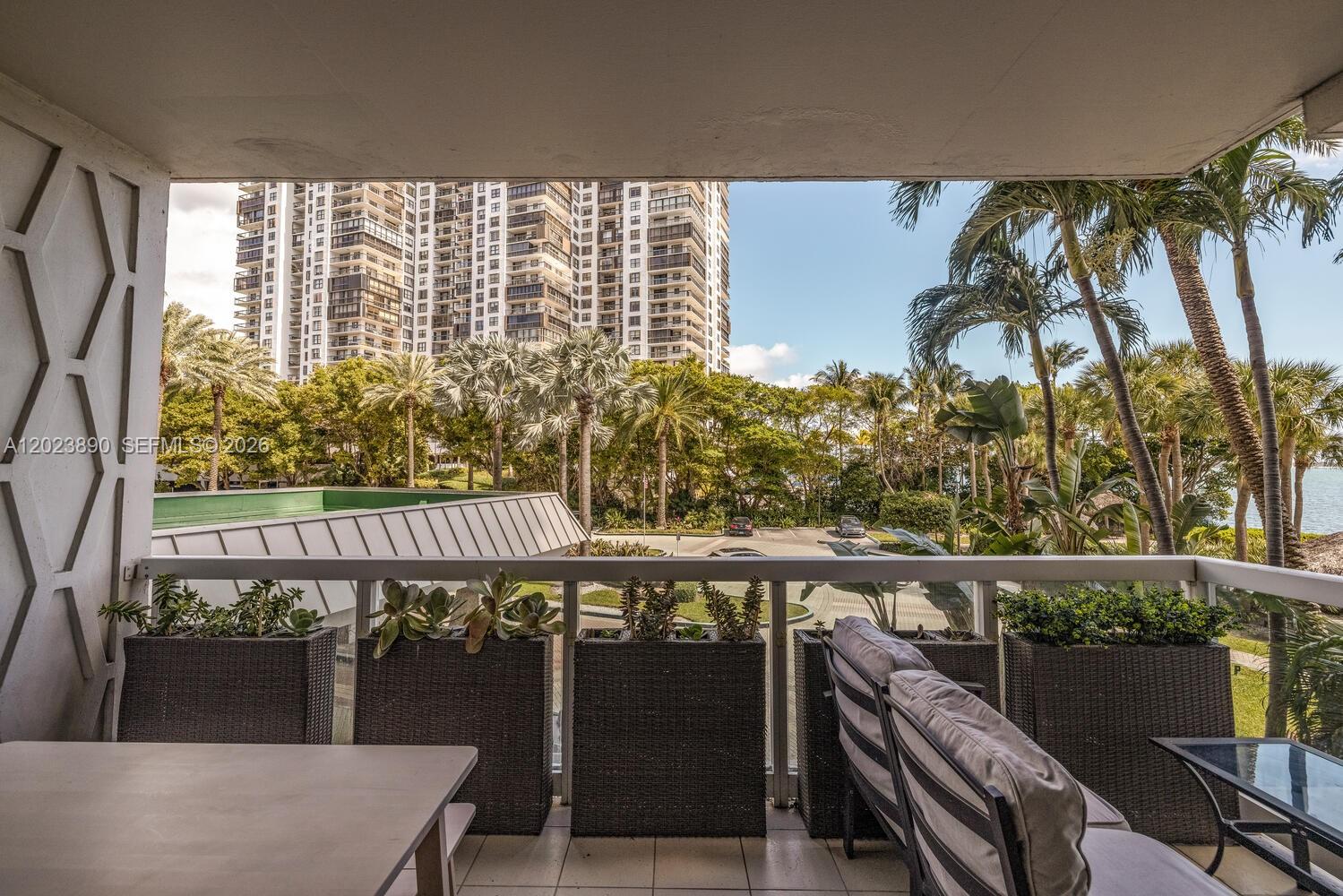 2451 Brickell Avenue 2e Property Photo 8