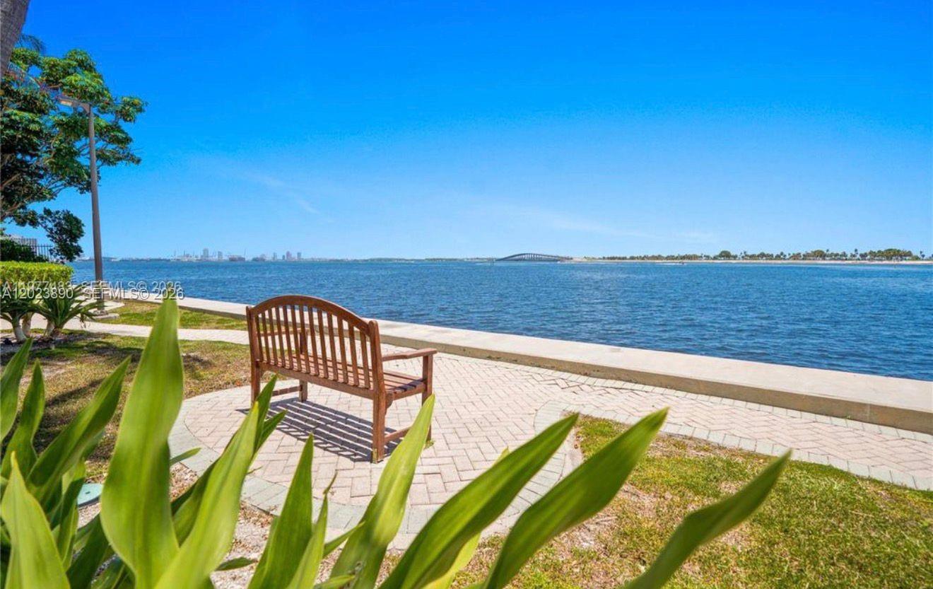 2451 Brickell Avenue 2e Property Photo 35