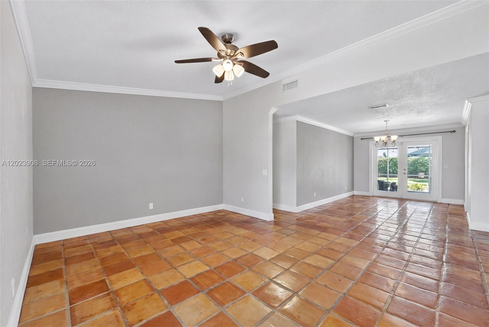 14001 Sw 108th Street Property Photo 5