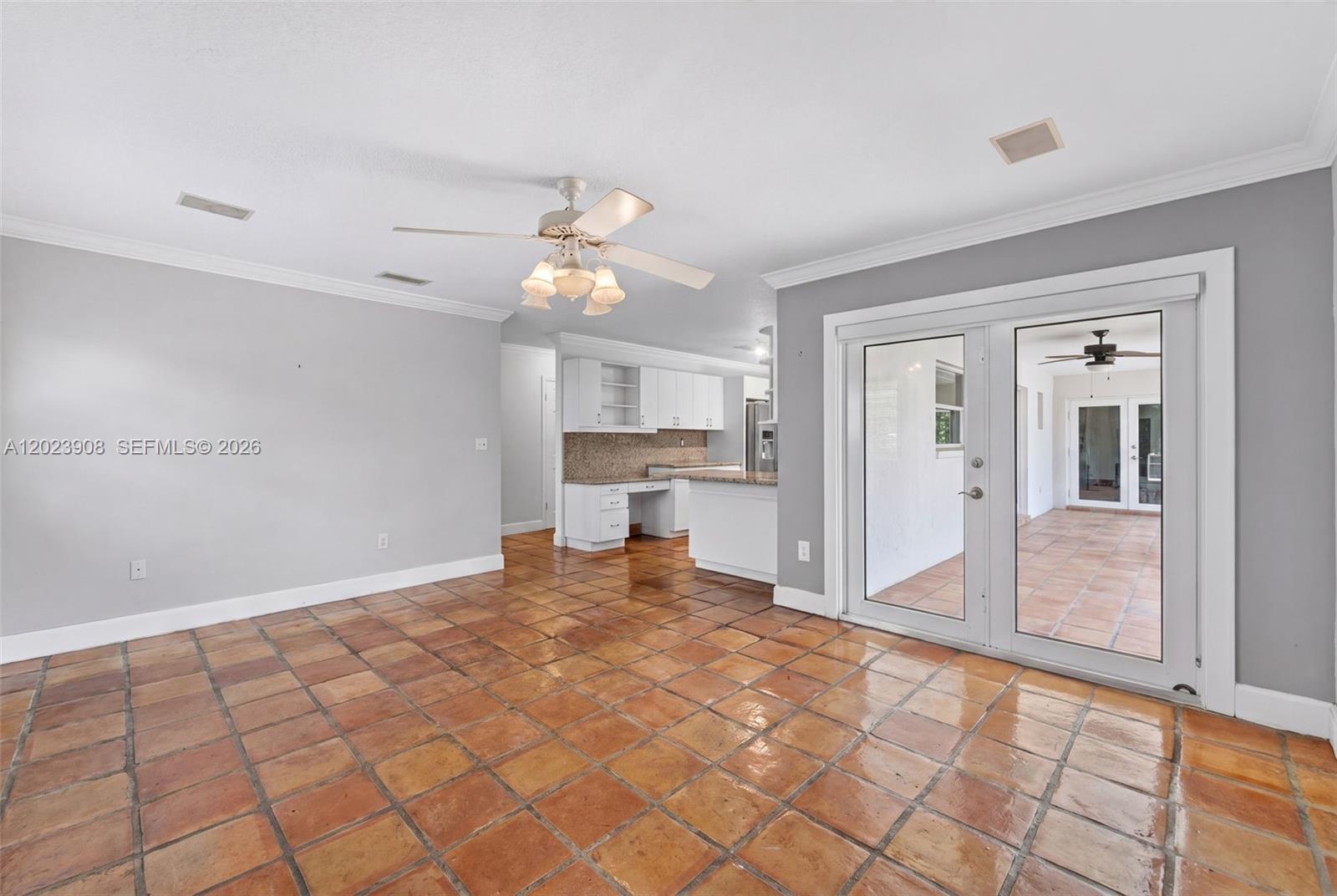 14001 Sw 108th Street Property Photo 9