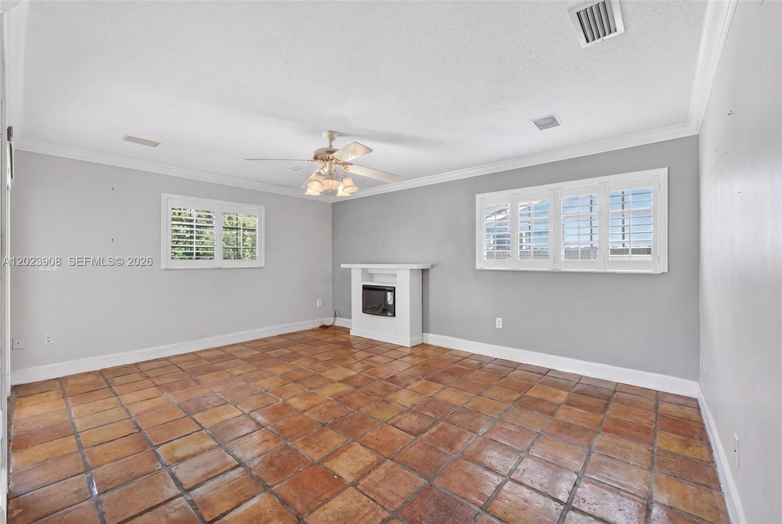 14001 Sw 108th Street Property Photo 10