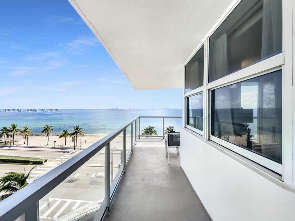 209 N Fort Lauderdale Beach Boulevard 5b Property Photo 2