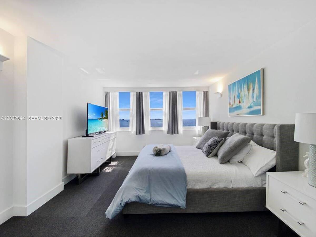209 N Fort Lauderdale Beach Boulevard 5b Property Photo 12