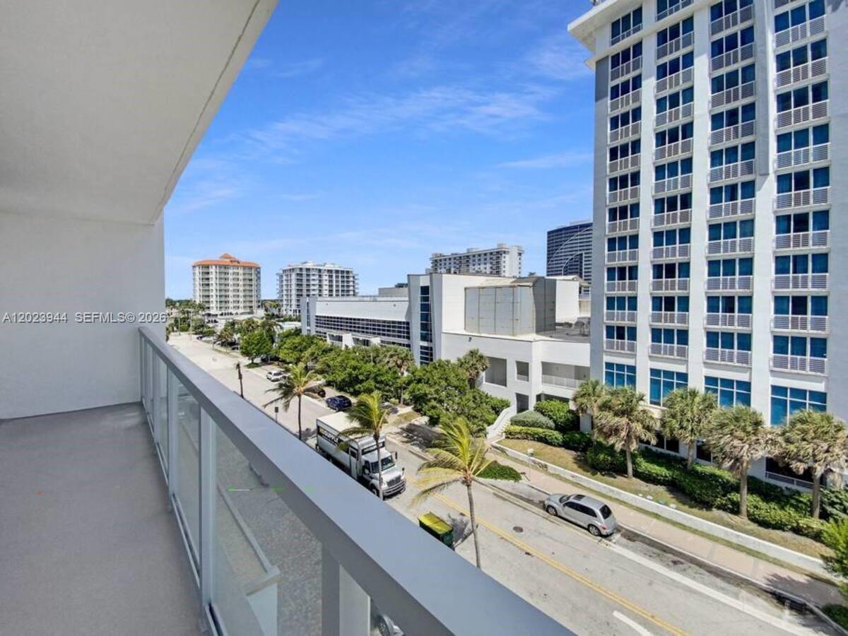 209 N Fort Lauderdale Beach Boulevard 5b Property Photo 18