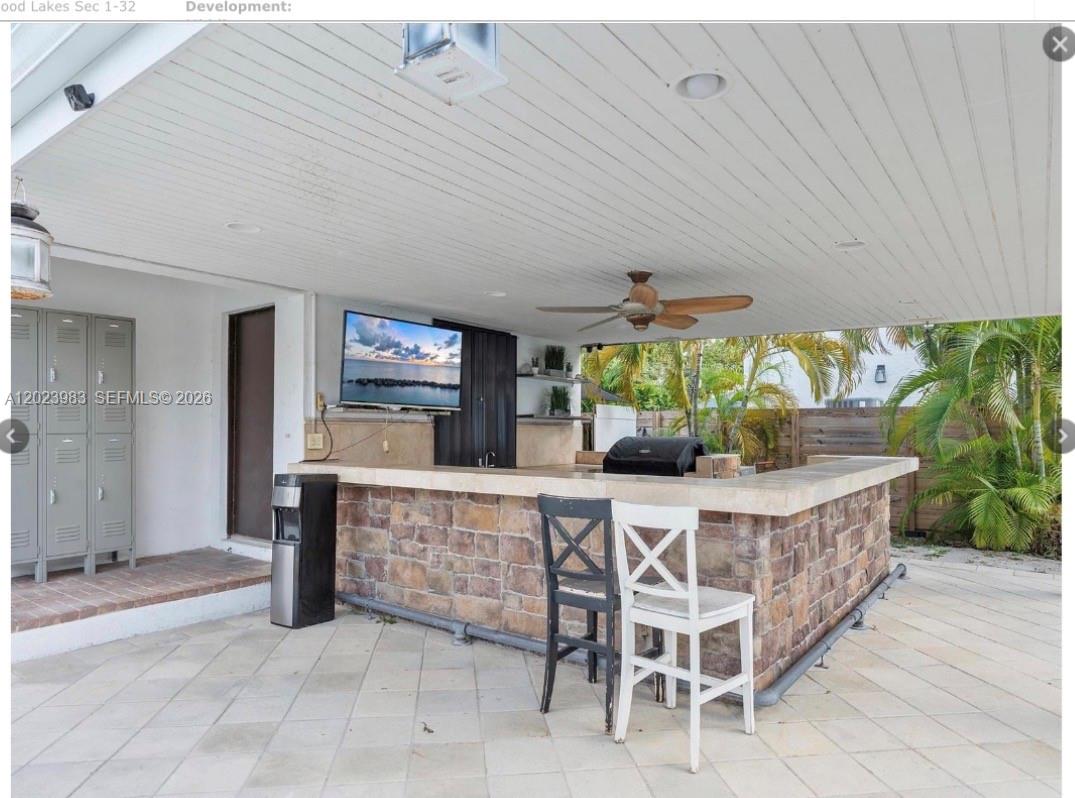 A12023983 Property Photo 21