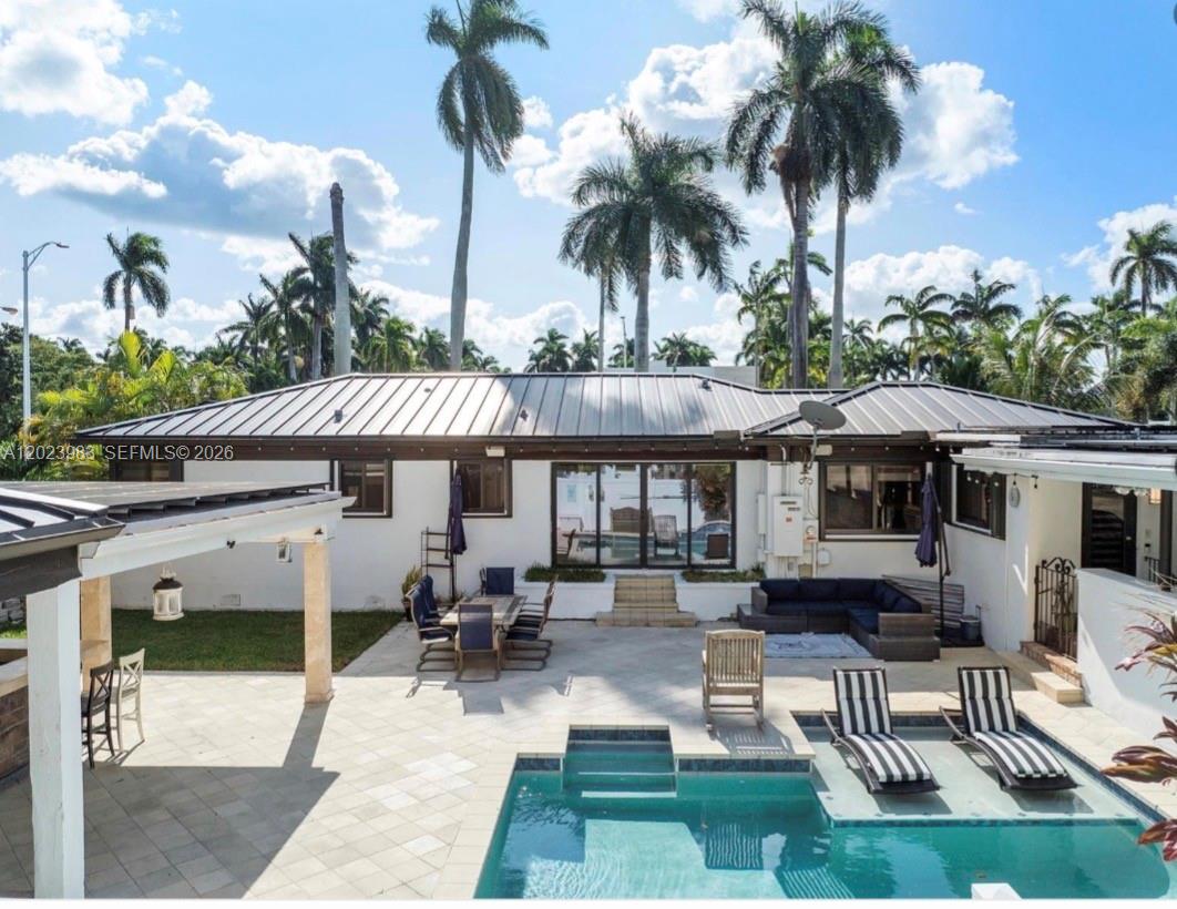 A12023983 Property Photo 24