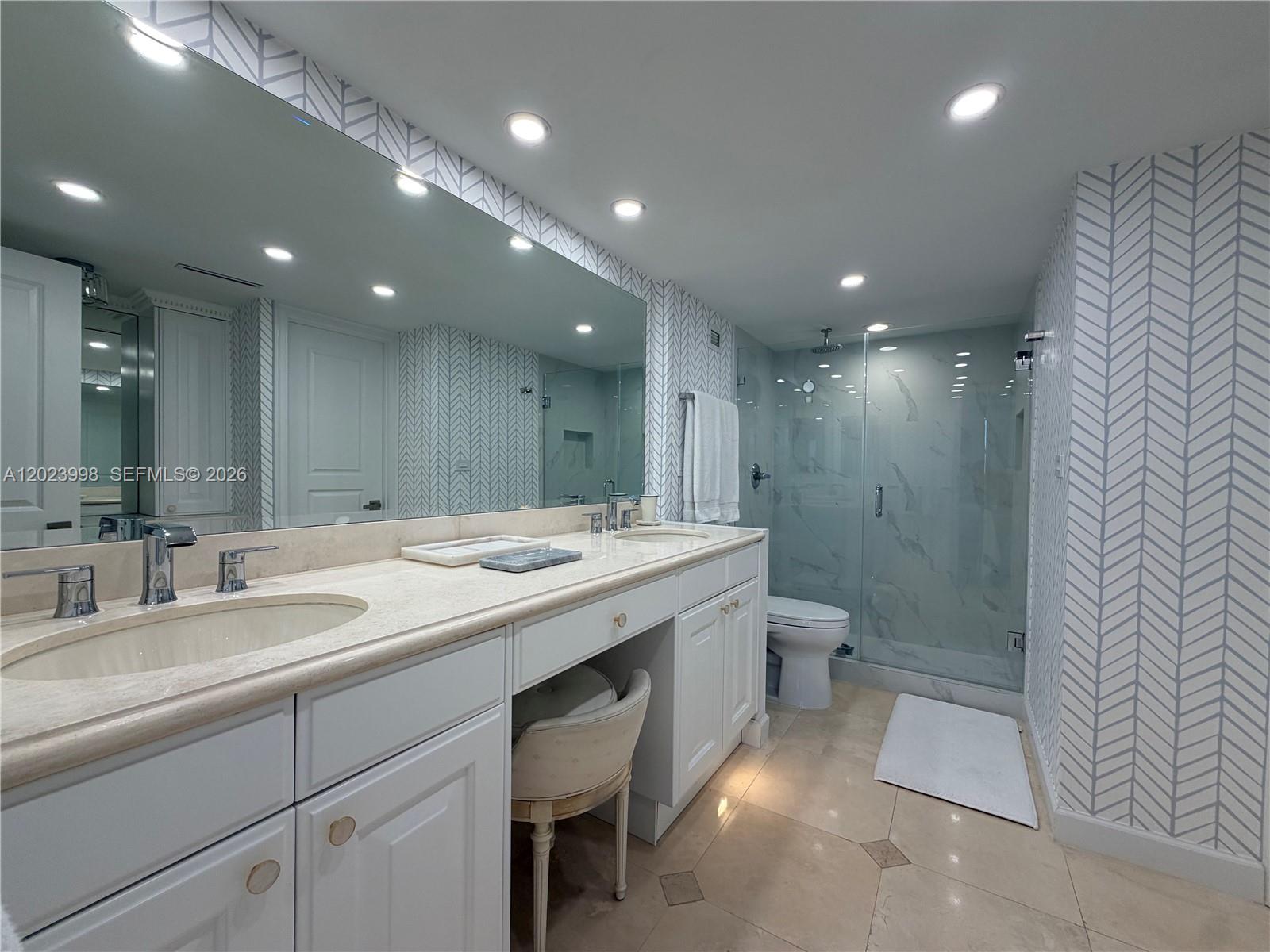 1111 Crandon Boulevard B1105 Property Photo 26