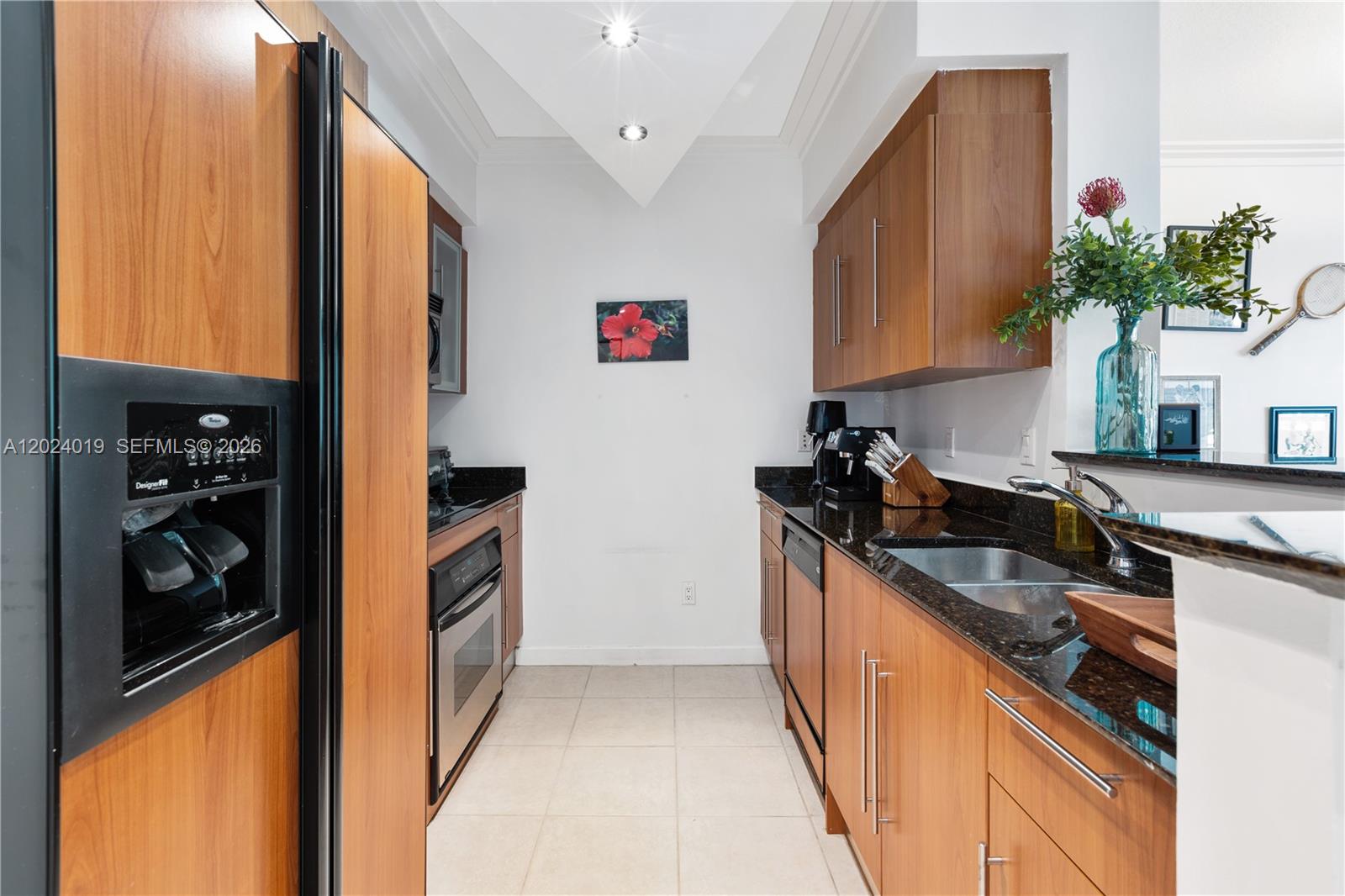 335 S Biscayne Boulevard 802 Property Photo 6