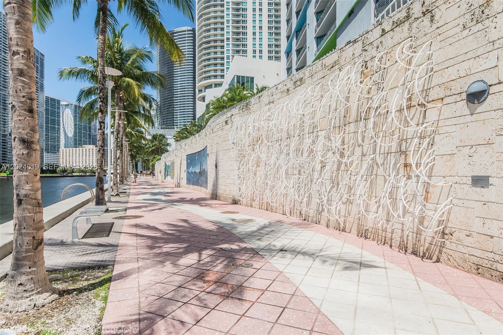 335 S Biscayne Boulevard 802 Property Photo 50