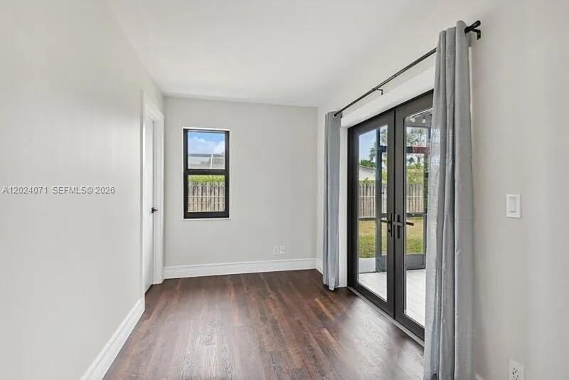 11901 Nw 23rd Street Property Photo 6