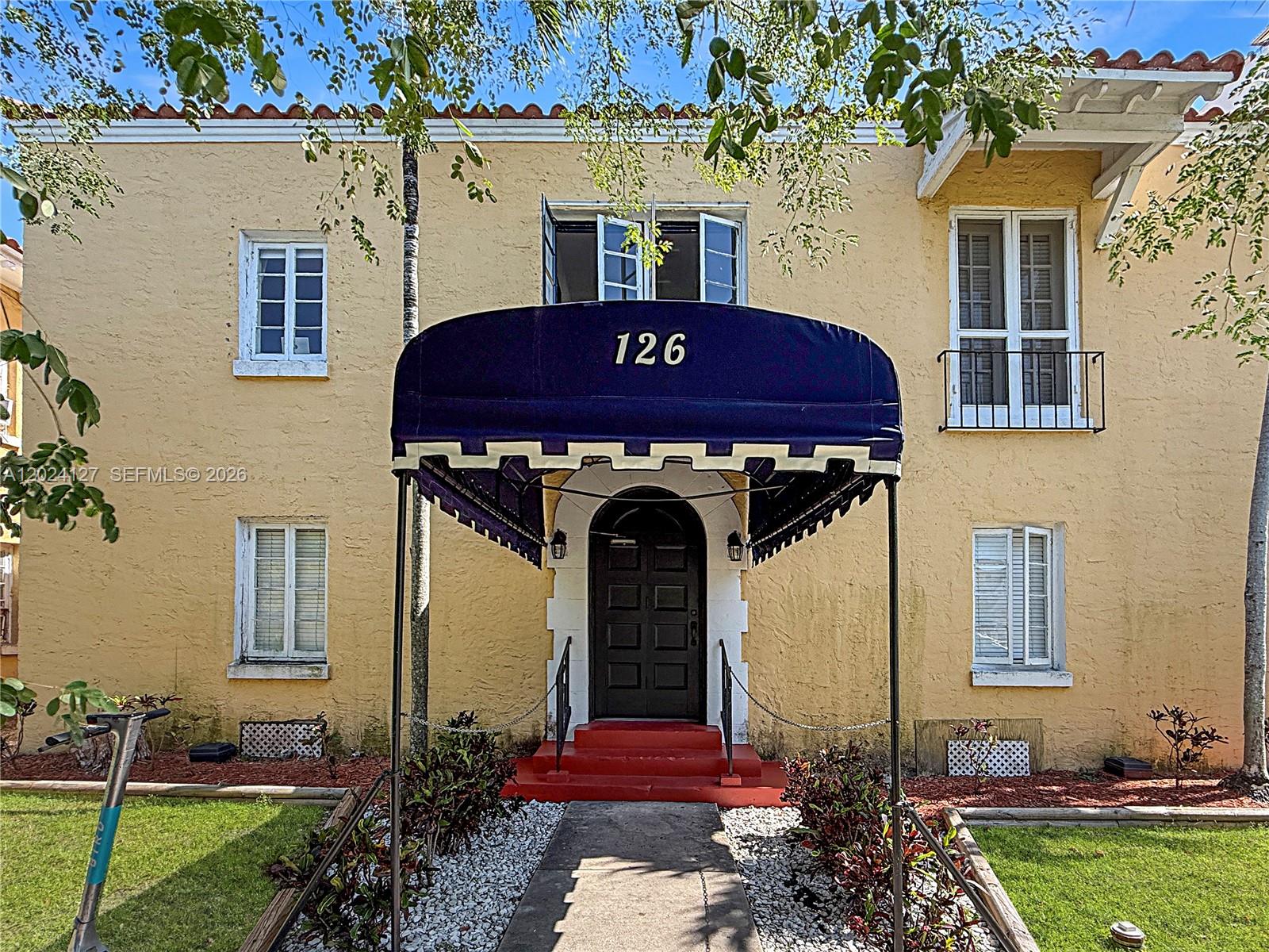 126 Mendoza Avenue 7a Property Photo 1