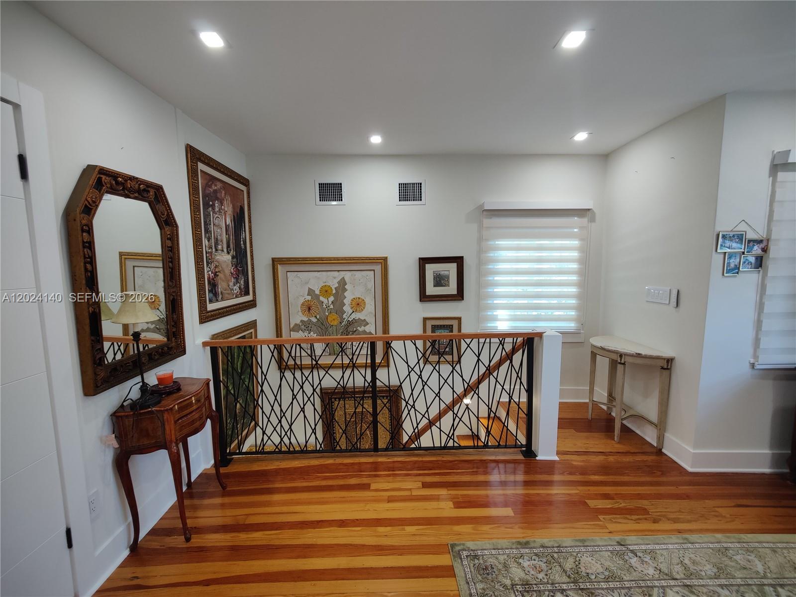 1823 S Bayshore Lane 0 Property Photo 24