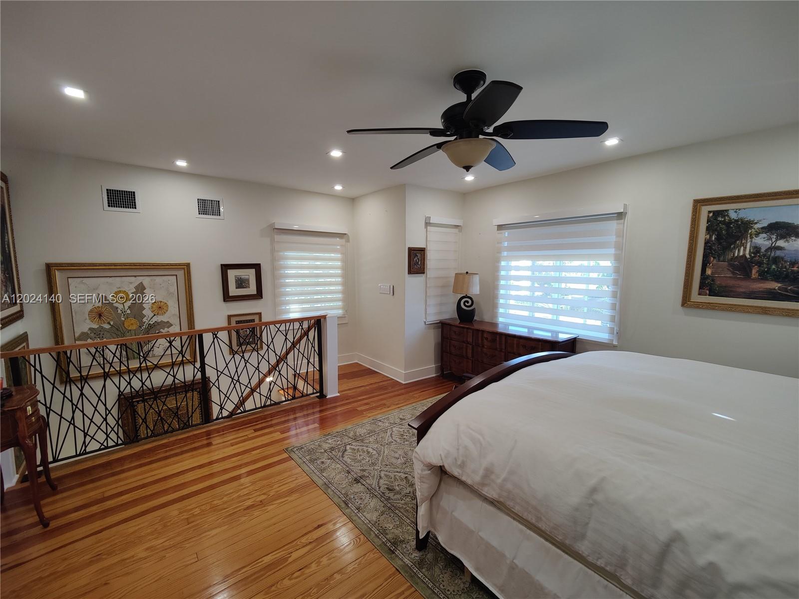 1823 S Bayshore Lane 0 Property Photo 25