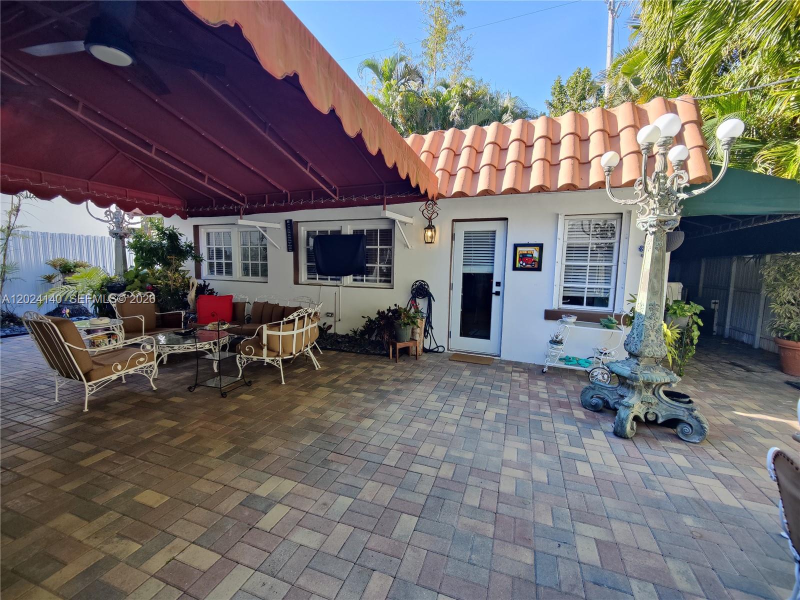 1823 S Bayshore Lane 0 Property Photo 29