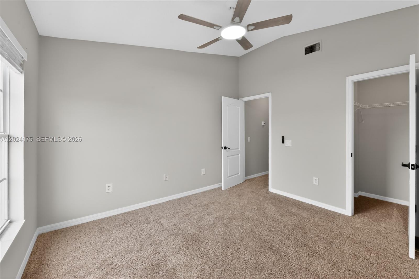12966 Kings Crossing Drive Property Photo 19