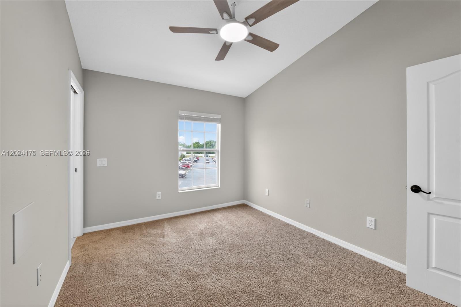 12966 Kings Crossing Drive Property Photo 20