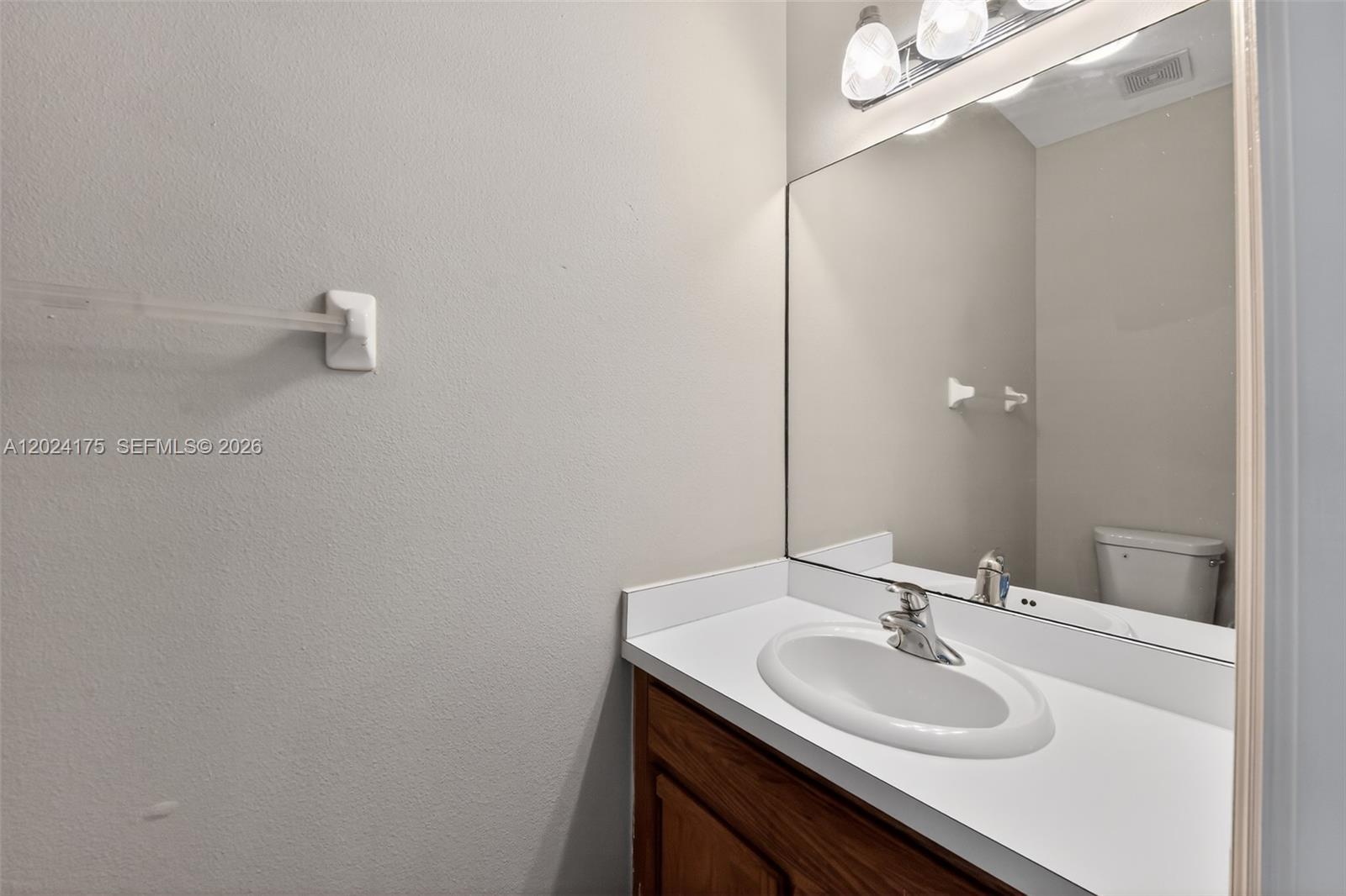12966 Kings Crossing Drive Property Photo 26