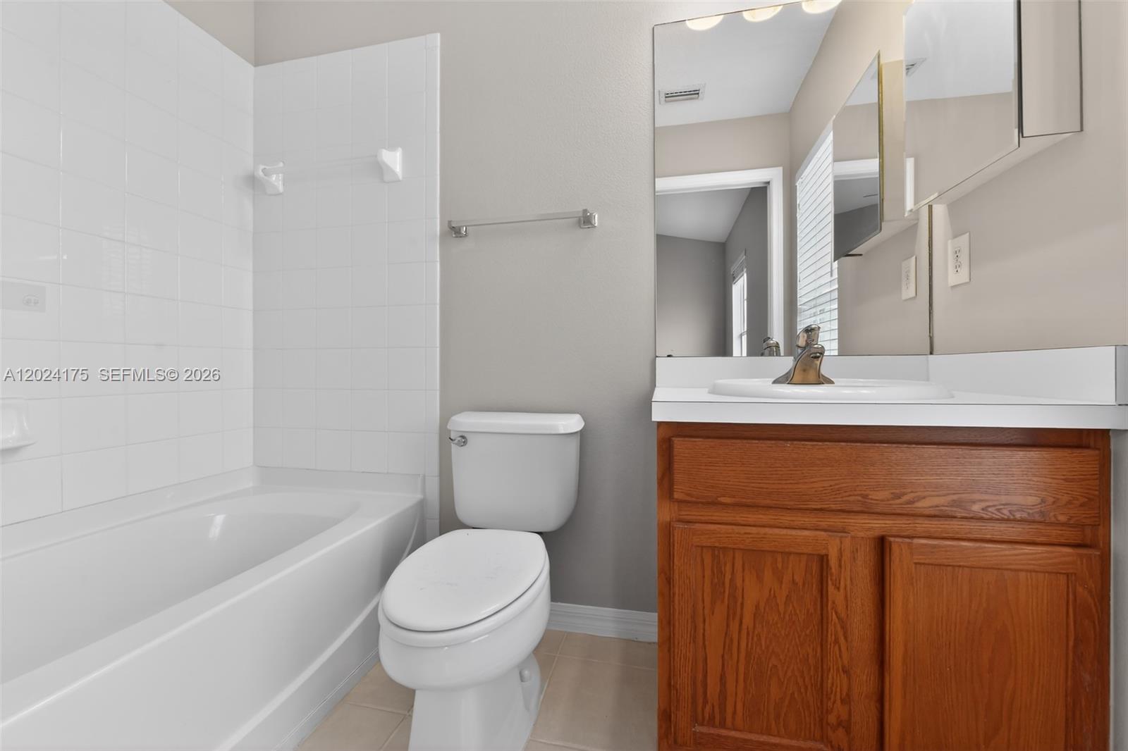 12966 Kings Crossing Drive Property Photo 27