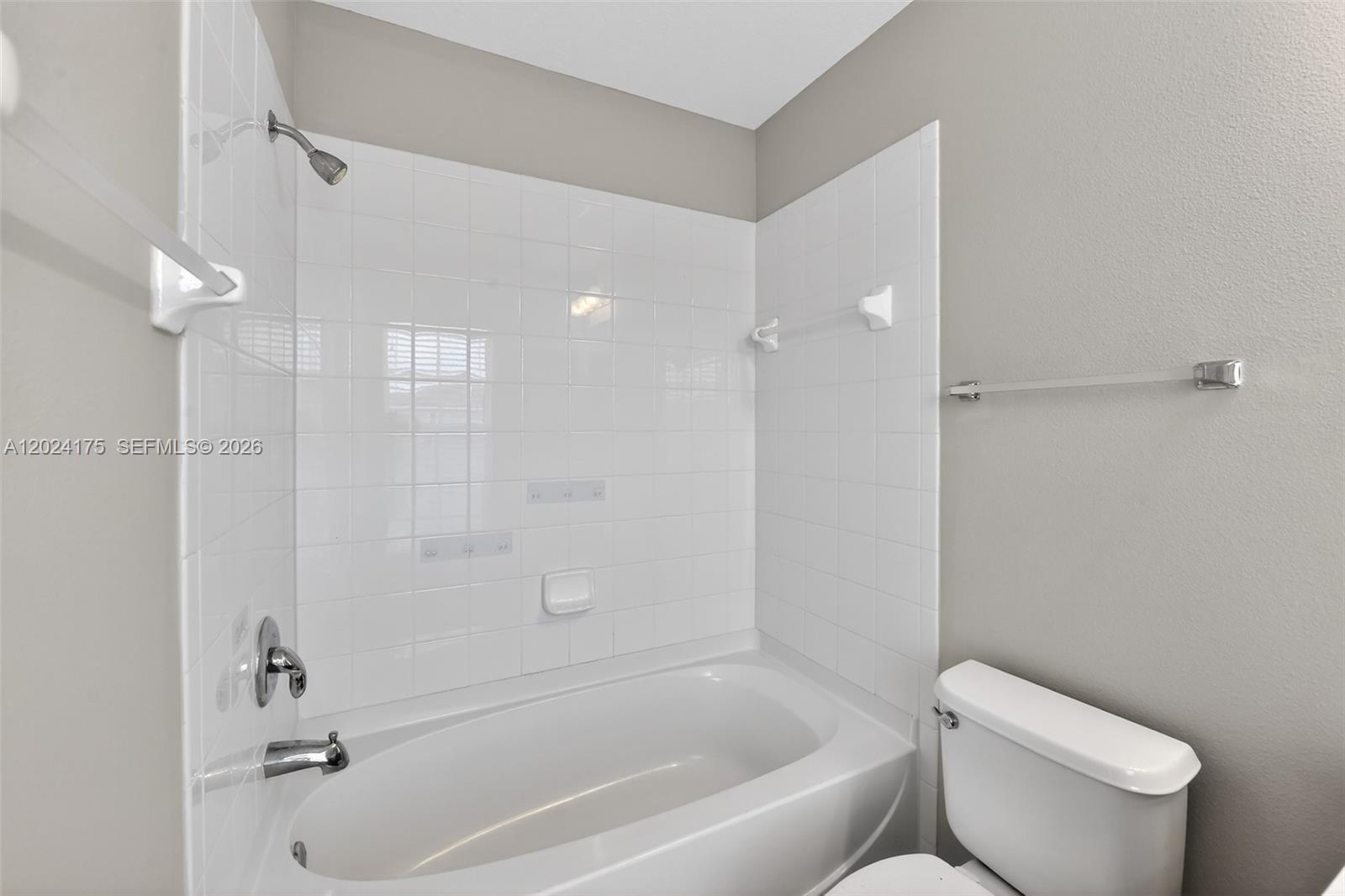 12966 Kings Crossing Drive Property Photo 29